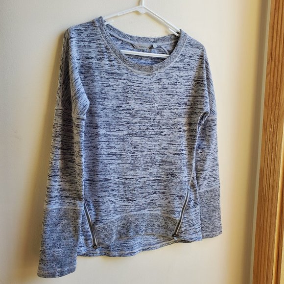 Athleta Gray Scoop Neck Jersey Size XXS - Picture 4 of 14